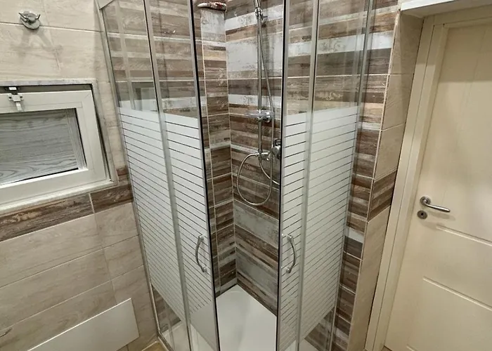 בית הארחה La Storia 3*